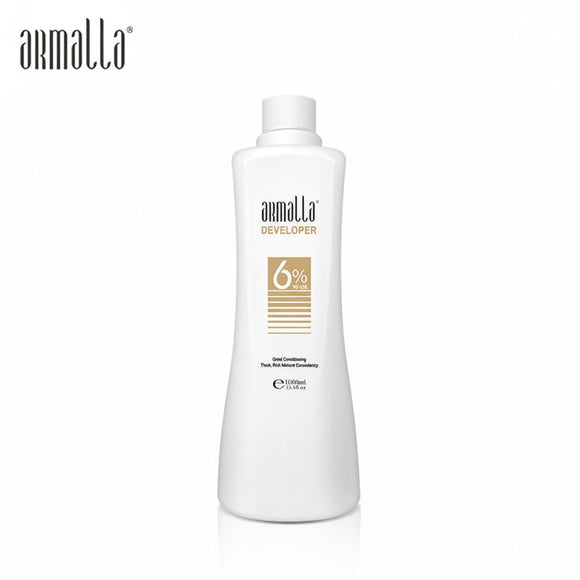 Enhance your hair coloring experience with aRmalla Developer 6% (20 Vol), a high-quality formulation designed to work seamlessly with your favorite hair color products.
